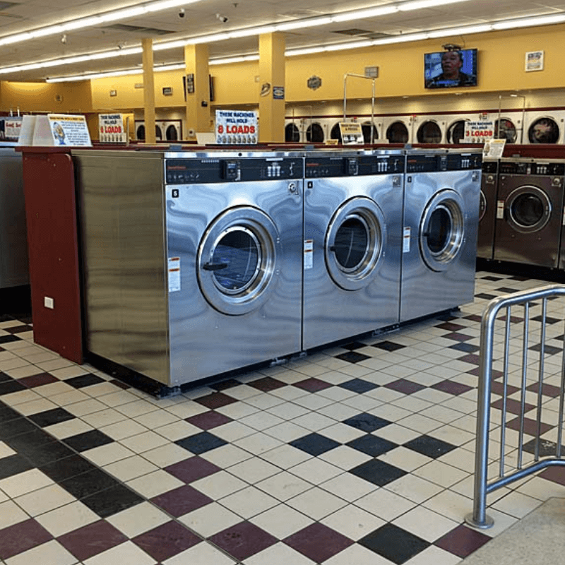 4 Things You Should Be Offering Customers at Your Laundromat Thumbnail
